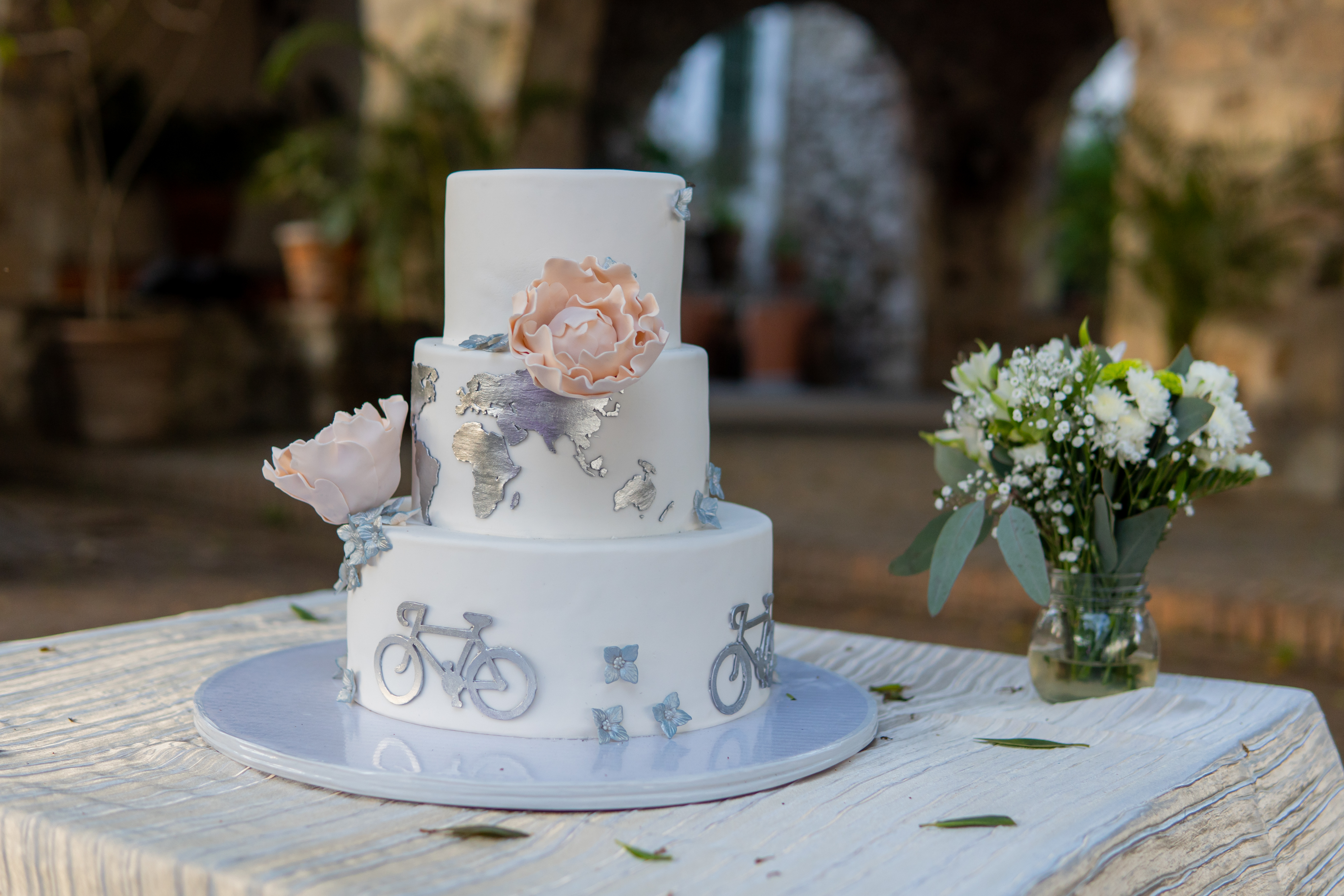 Custom cake at a award winning bakery at your destination wedding
